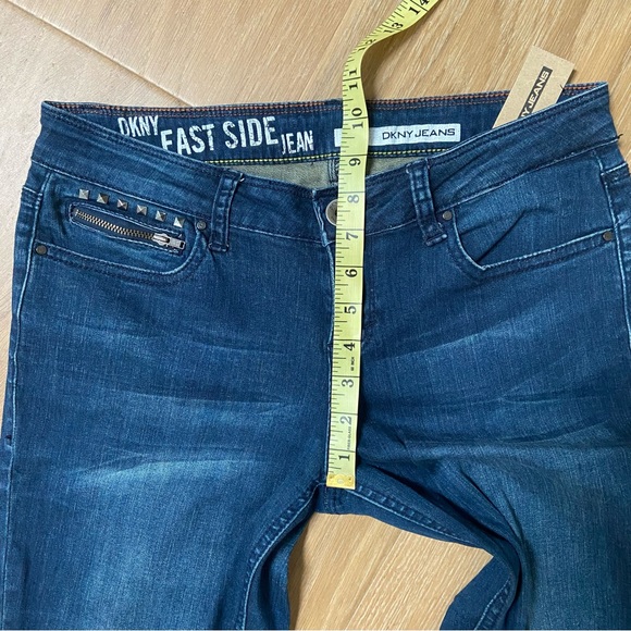 DKNY flare leg jeans - Picture 8 of 8